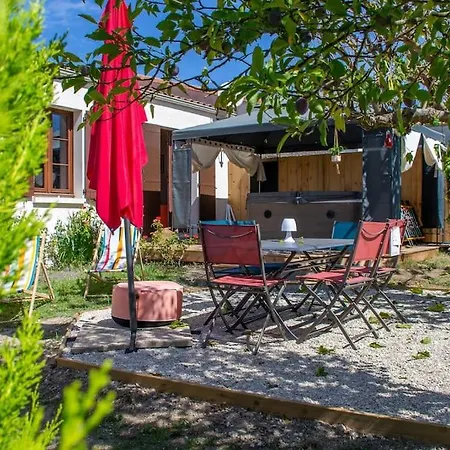 Holiday home Tropiques *